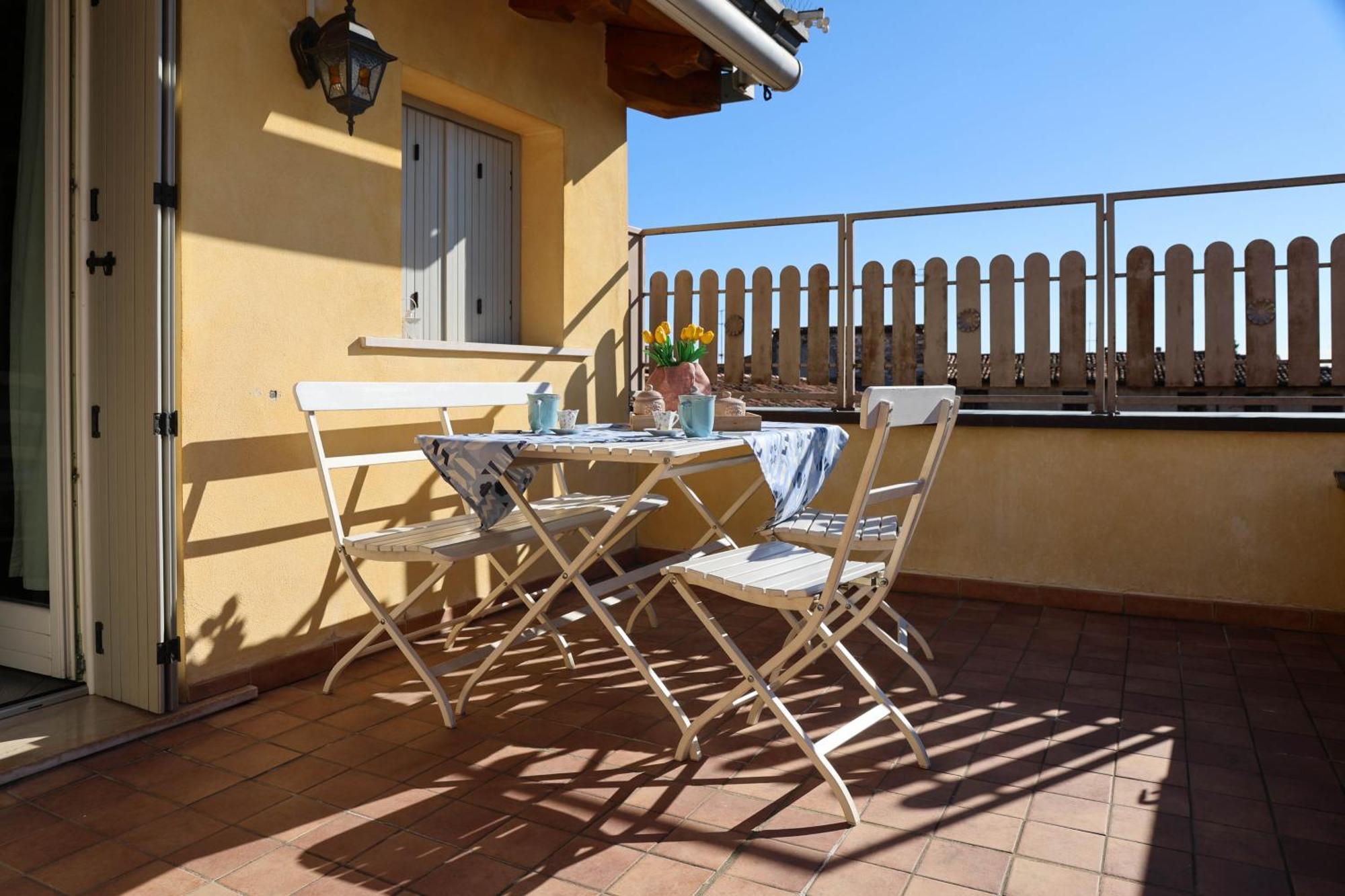 Casa Monia Apartment Lonato Exterior photo